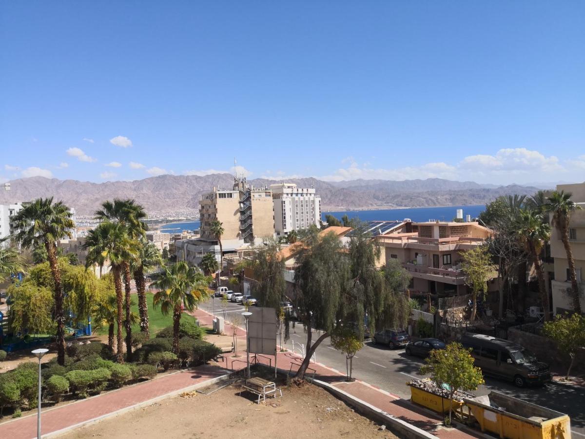 Grey House 2 Lägenhet Eilat Exteriör bild